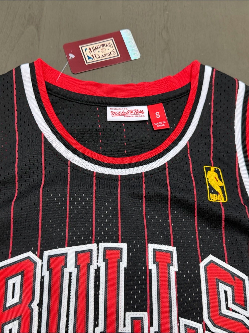 Bred Jordan jerseys - Picture 4 of 5